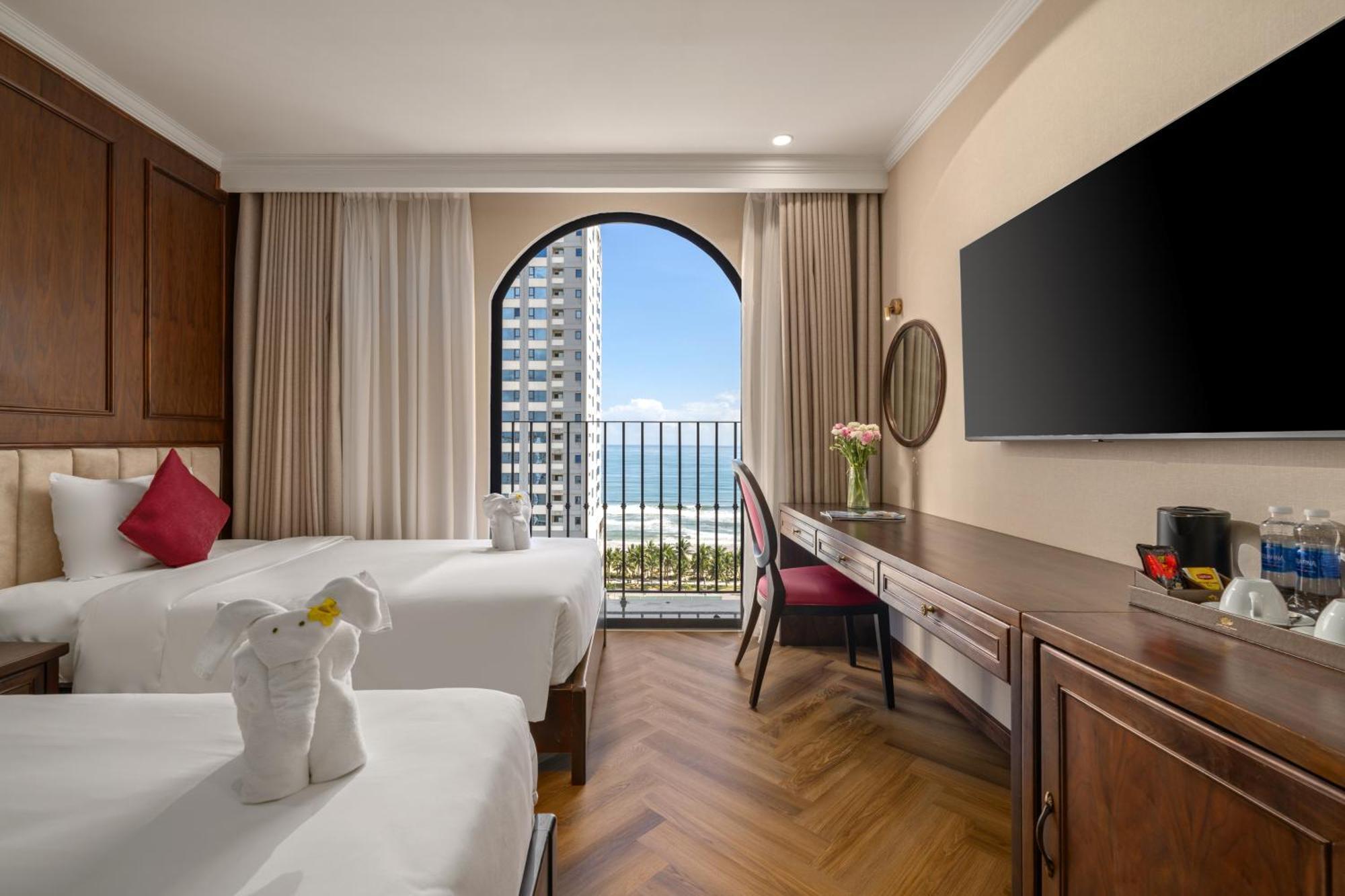 Golden Lotus Luxury Hotel Danang - Complimentary Daily Afternoon Tea المظهر الخارجي الصورة