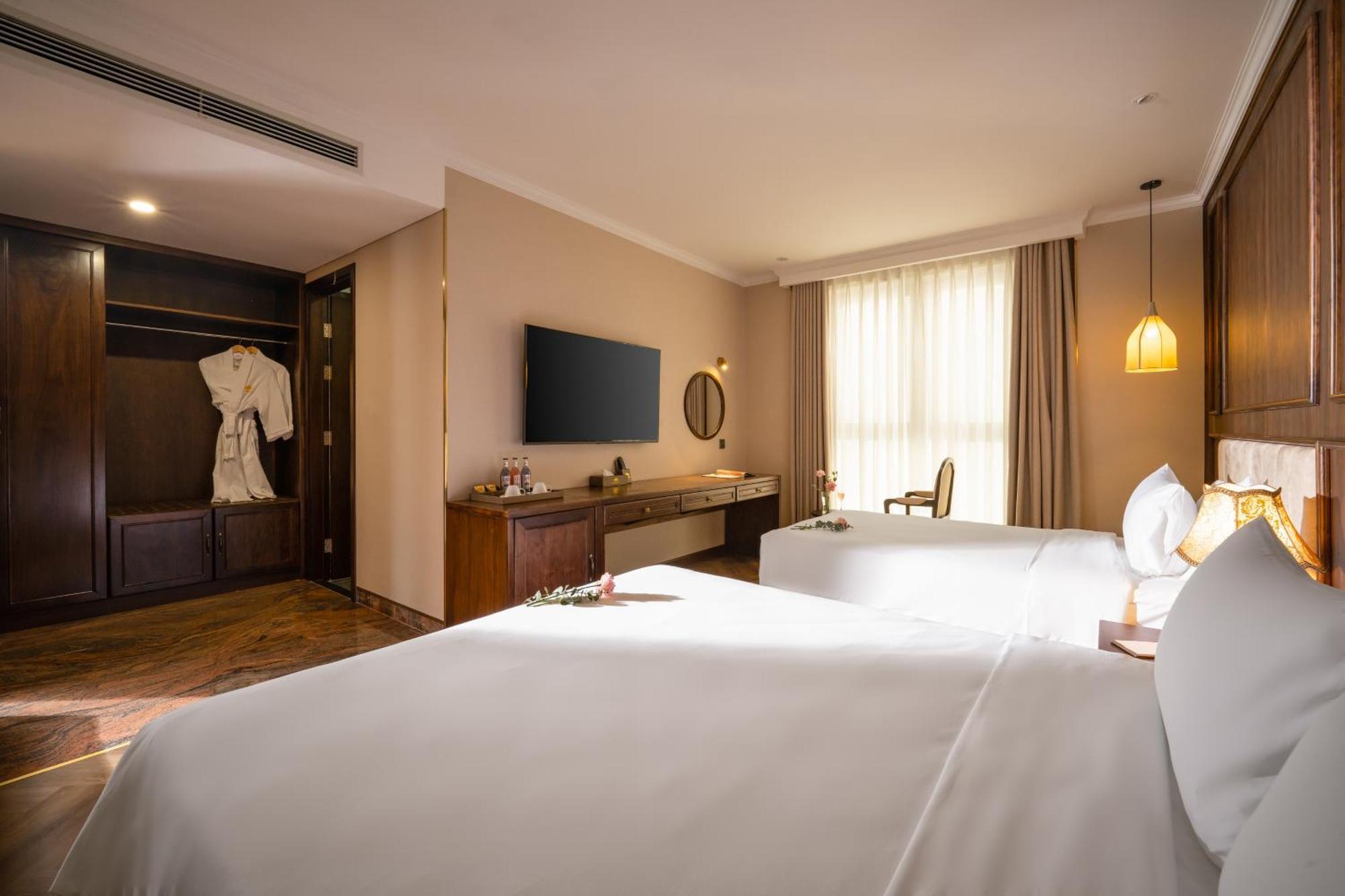 Golden Lotus Luxury Hotel Danang - Complimentary Daily Afternoon Tea المظهر الخارجي الصورة