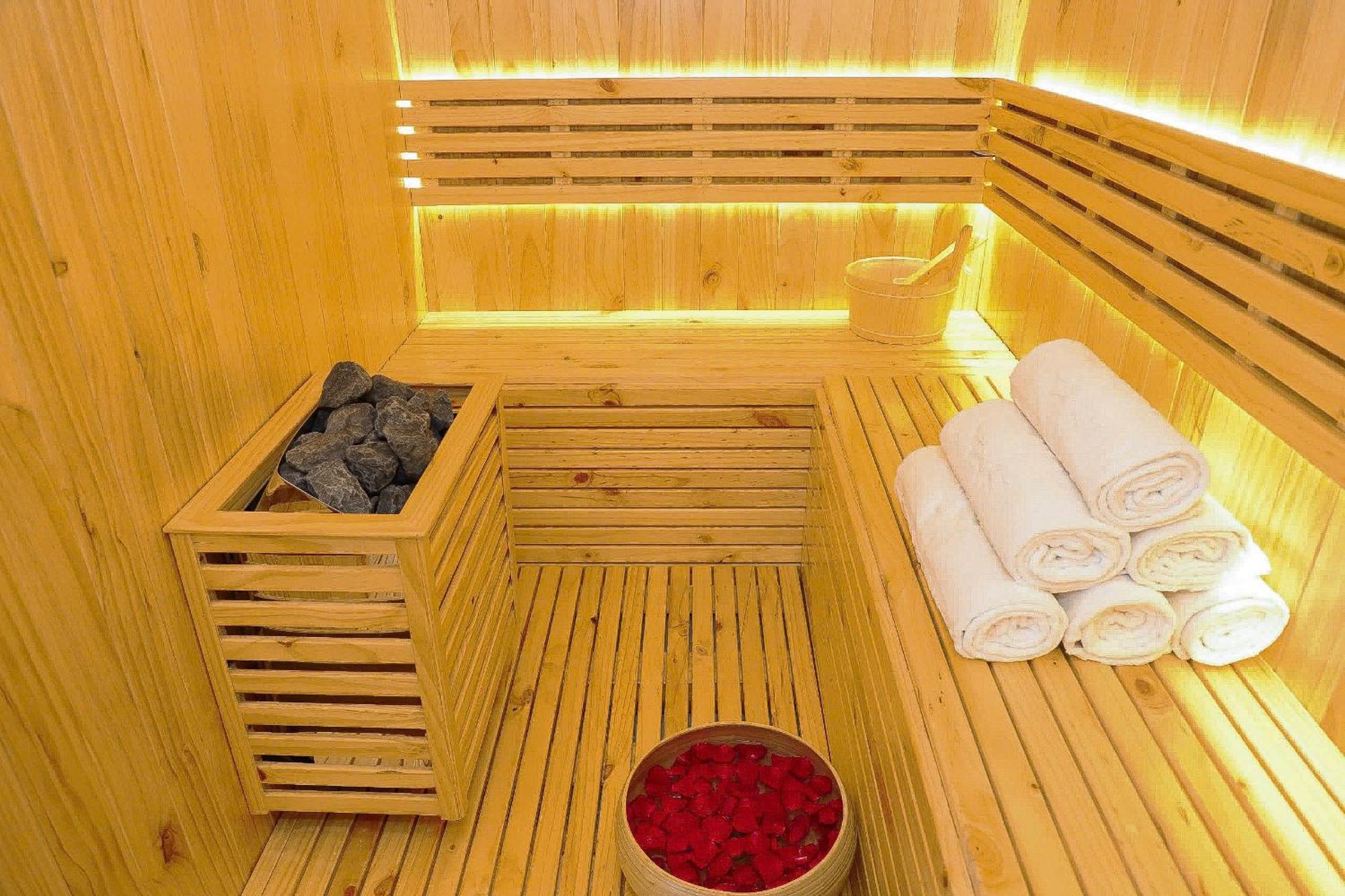 Golden Lotus Luxury Hotel Danang - Complimentary Daily Afternoon Tea المظهر الخارجي الصورة